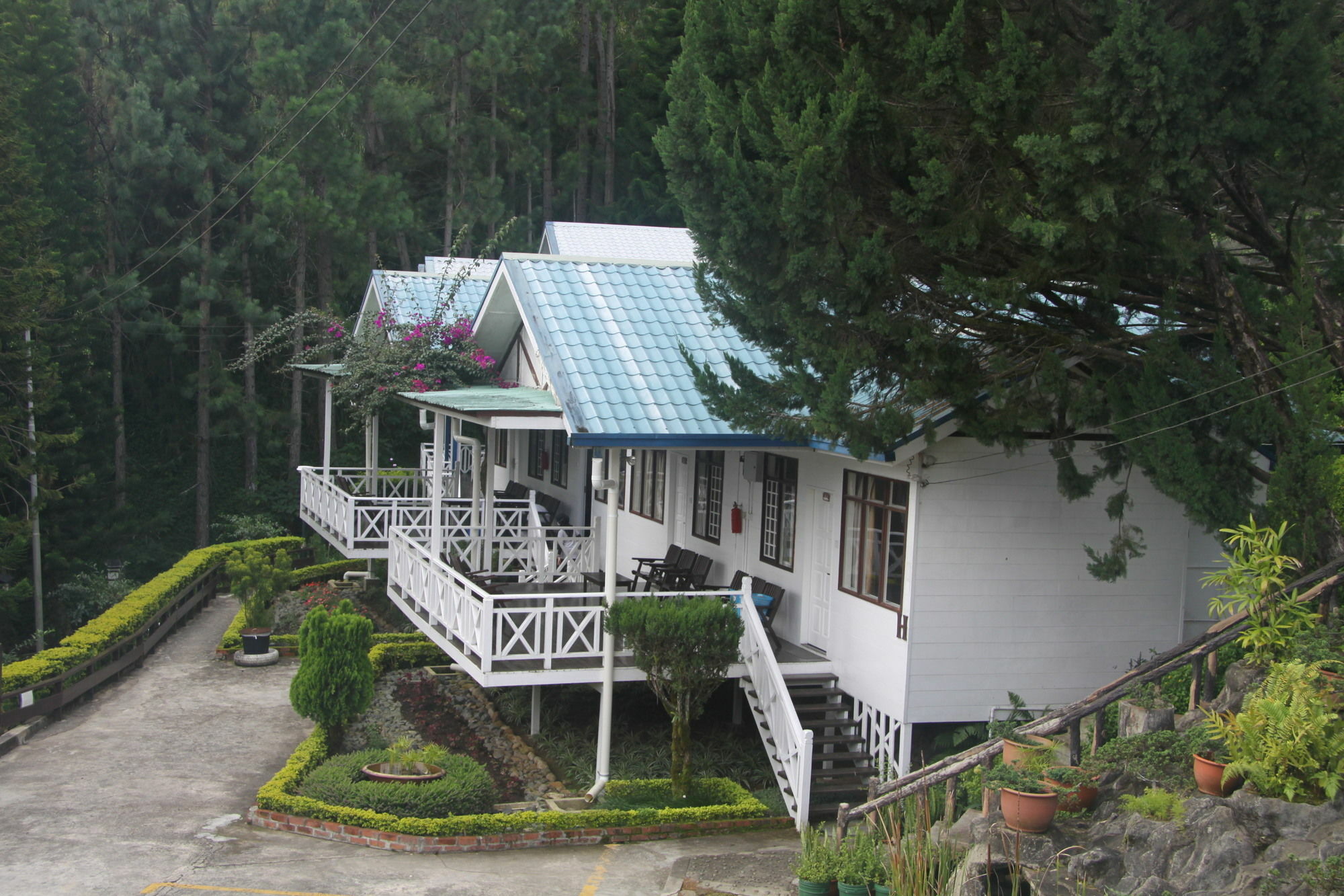 Kinabalu Pine Resort Kundasang Exterior photo